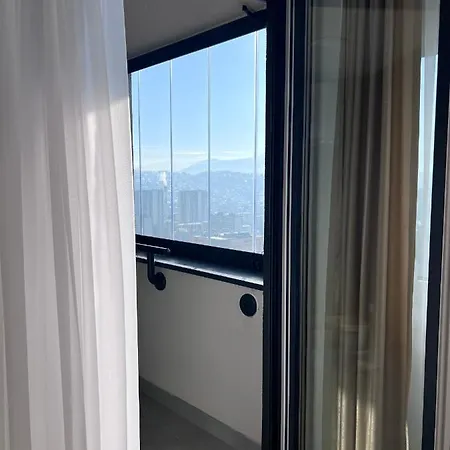 Skyview Apartman *